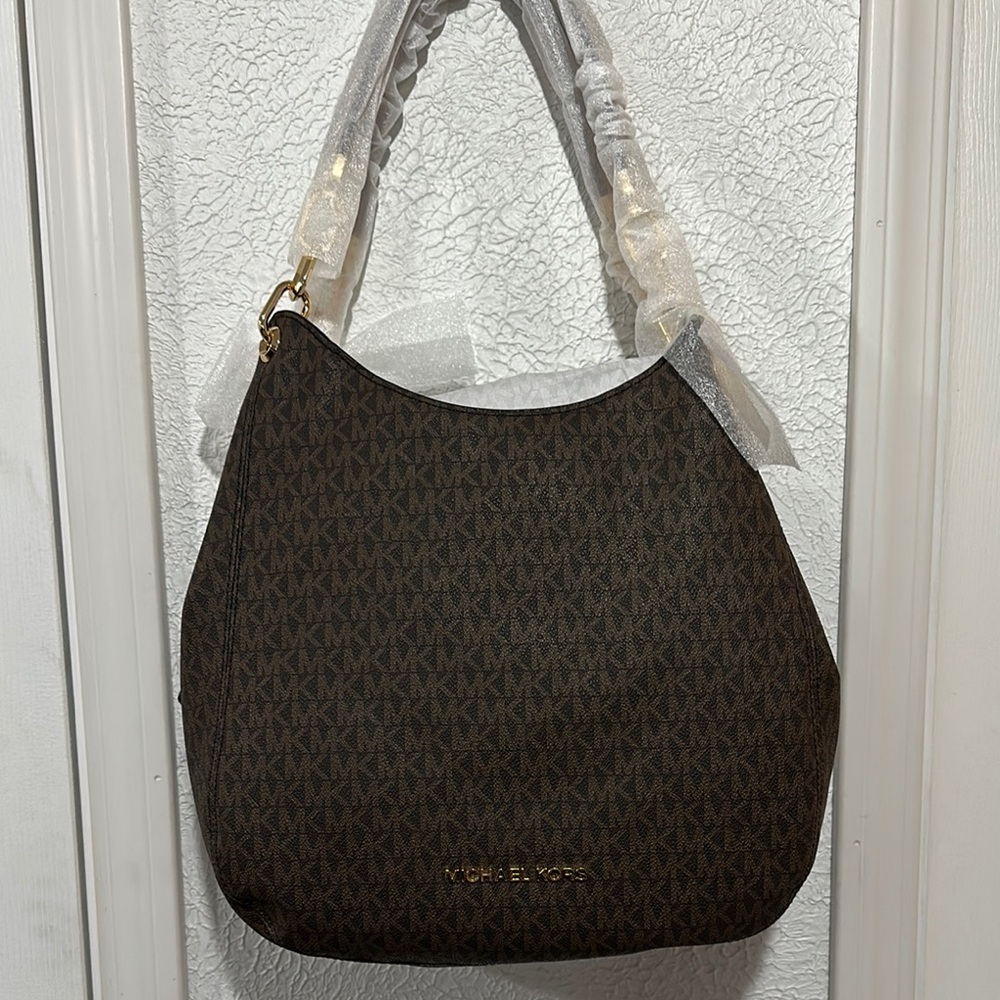 Michael Kors Large Chain Shoulder Tote “Lillie” Brown